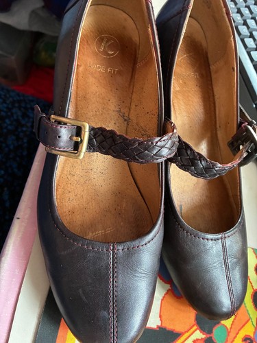 Shoes darkest brown - darkest,