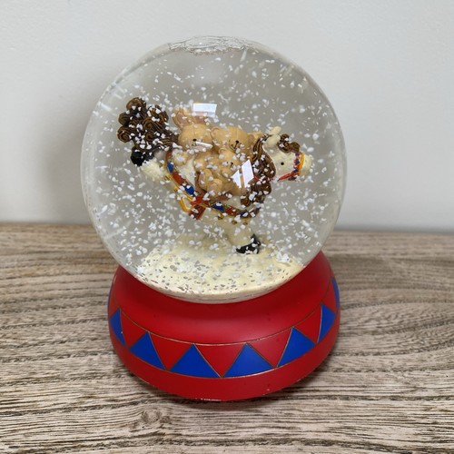 Vintage hallmark snow globe - vintage,