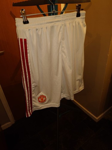 White adidas manchester united - white,