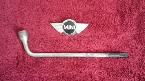 Bmw mini tool kit wheel - bmw,