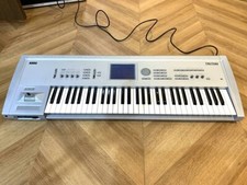 Korg Triton 61 key Synthesizer Music Workstation keyboard Music Instruments