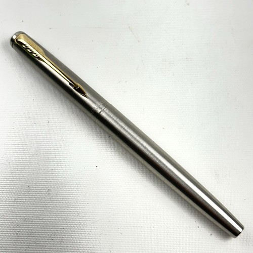 Parker jotter fountain pen - parker, m