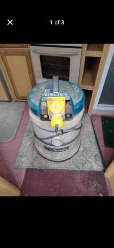 Makita 440 110v vacuum