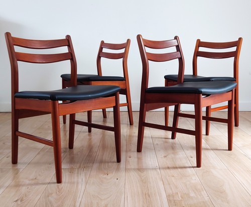 Mid century retro dining