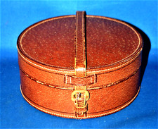 A lovely leather collar box