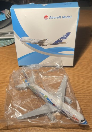 Aircraft model airbus a380 - w,