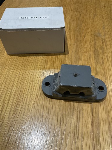 Jet ski yamaha engine mount - jet,