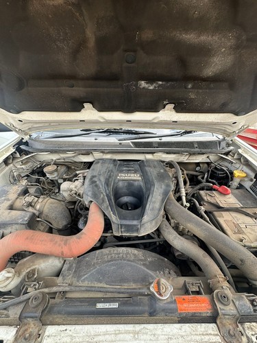 Isuzu max engine - max, and
