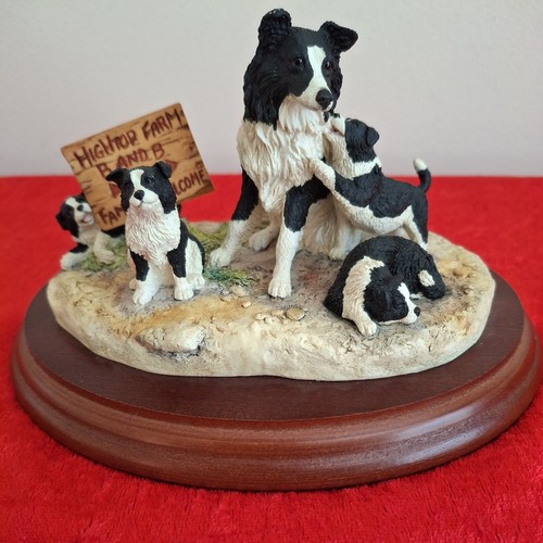 Border fine arts - border, families