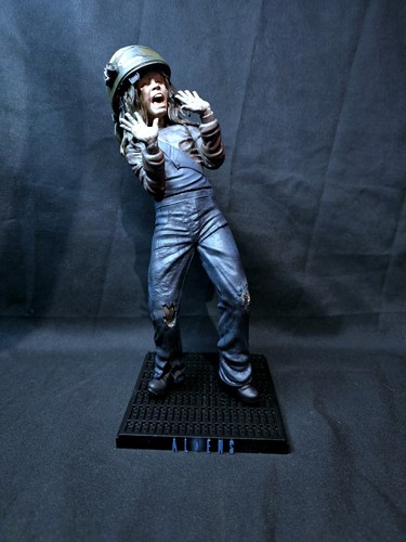 Aliens newt statue - 1/6,