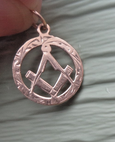 Gold masonic watch - masonic, or