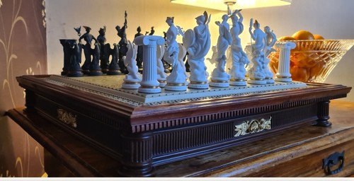 Chess set the - set, god's