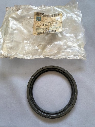 Vauxhall 90352112 - gm,