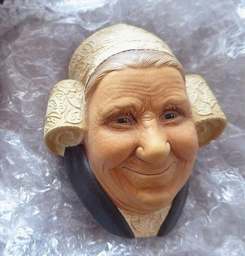 Bossons chalkware head - chalkware,