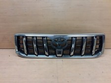 FRONT MAIN GRILLE BUMPER CENTER GRILL TRIM INSERT TOYOTA LAND CRUISER 2003-2010