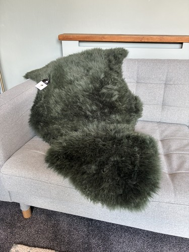 Sheepskin rug racing - rug,