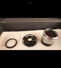  Carl Zeiss BIOGON T * 28mm F/2.8 ZM for Leica M mount Lens with Hood