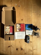 Nokia 3210 - includes box 