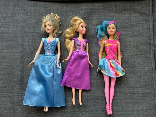 Bundle three dolls barbie - bundle,
