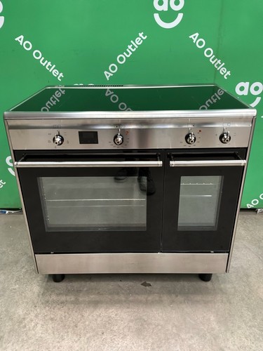 Smeg electric range - electric,