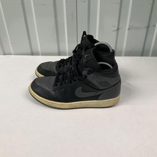 Nike Air Jordan 1 Retro Mid