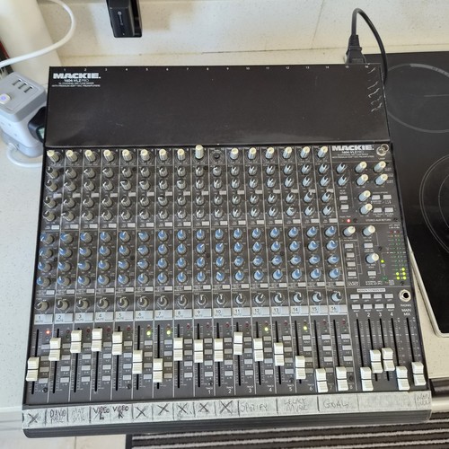 Mackie 1604 vlz pro - vlz, stereo