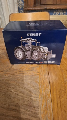 Wiking fendt 828 - vario, 1:32
