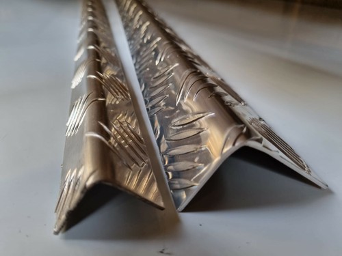 Aluminium tread chequer plate - chequer,