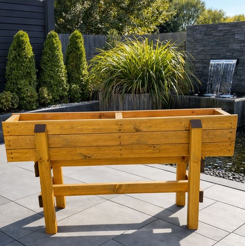 Grand wooden garden planter - wooden,