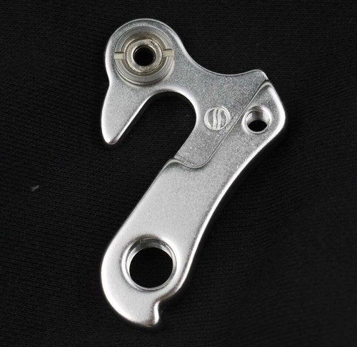 Giant rear derailleur hanger - rear,