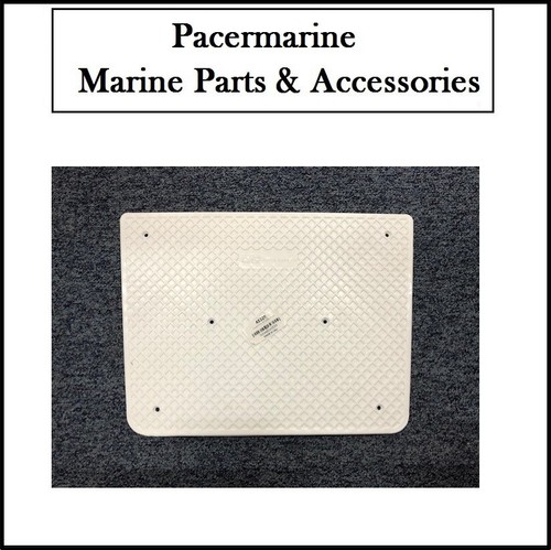 White plastic outboard - outboard, transom