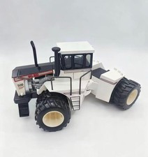 ERTL 1:32 Big Bud 500 Alloy Tractor Model