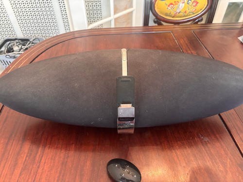 Bower and wilkins zeppelin - and,