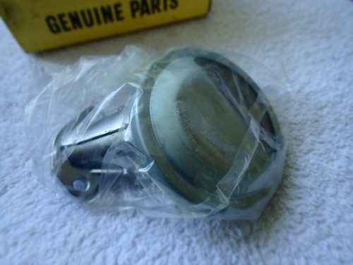 Kawasaki gpz500 oil pump - gpz500,