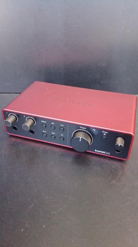 Focusrite scarlett 2i2 - 2i2, gen4