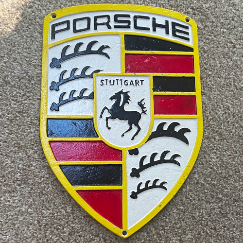 Porsche stuttgart crest - stuttgart, shield