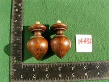 22/2:3b* - Pair of stained