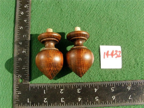 Pair of stained - -,