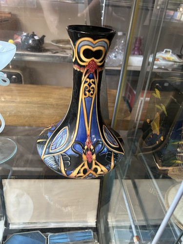 Moorcroft adornment pattern - moorcroft,