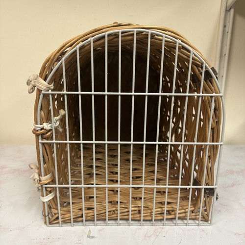 Vintage metal wicker basket - ,