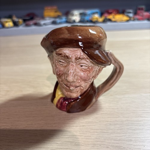 Royal doulton arry miniature - royal,