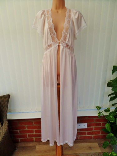 Q76 vtg miss elaine sheer - miss,