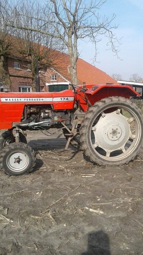 Massey ferguson 174 - , tractor