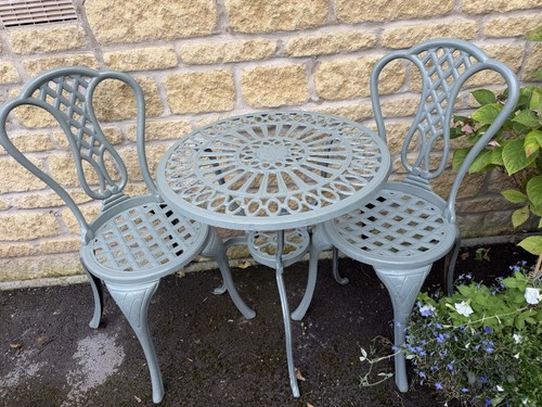 Sage green vintage cast - sage,