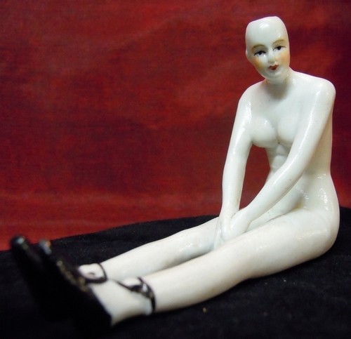 Figurine bathing beauty - beauty, sexy