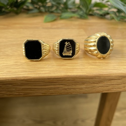 Vintage gold toned signet - 3, gold-toned
