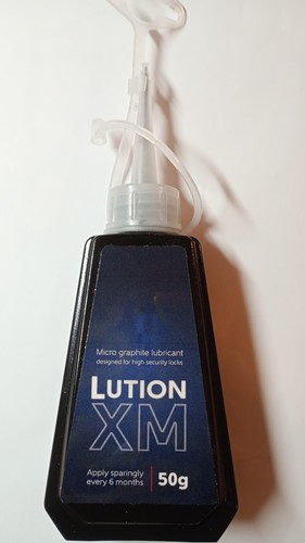 Lution graphite powder - powder, lock