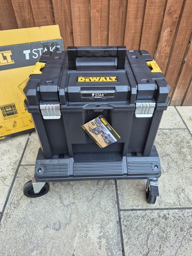 Cash kt9 surrey - £50,