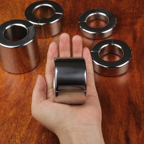 Male strong ball stretcher - male,