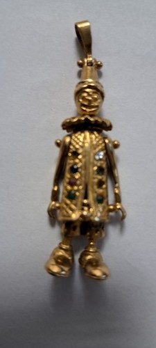 9ct yellow gold - yellow, zirconia